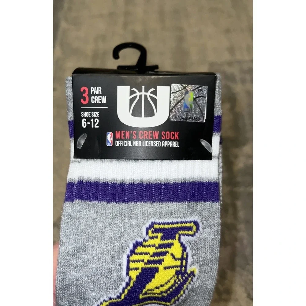 New UNK NBA Los Angeles Lakers Men's Crew Socks 3 Pairs Size‎ 6-12